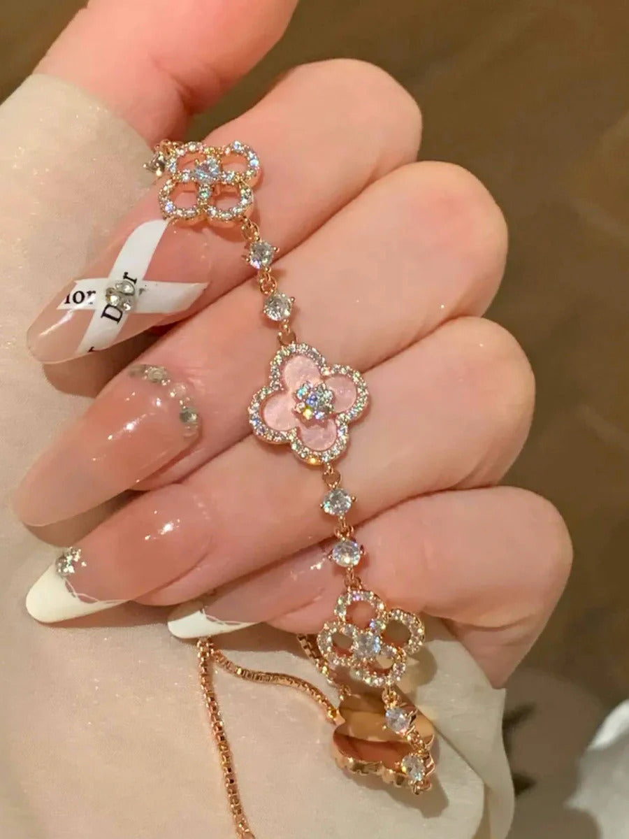 Sakura Cleef Bracelet